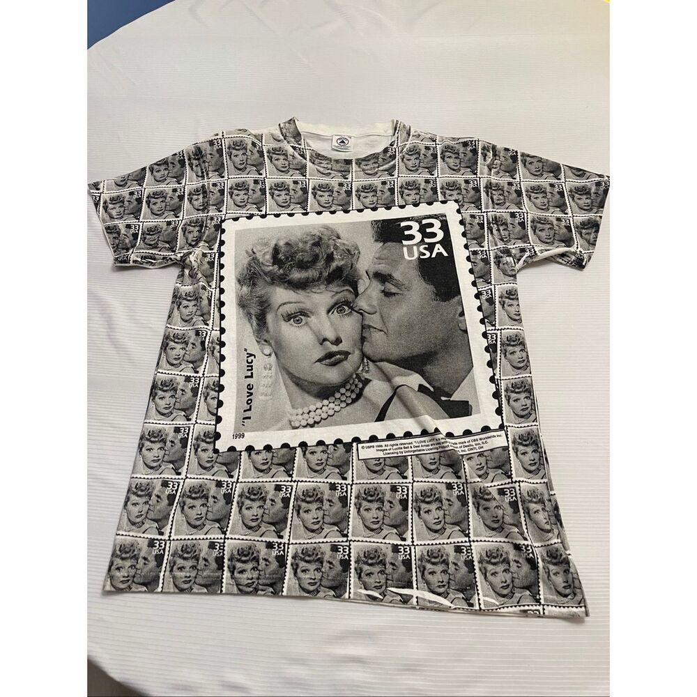I Love Lucy Vintage AOP Stamp 90s TV T-Shirt Size Medium
